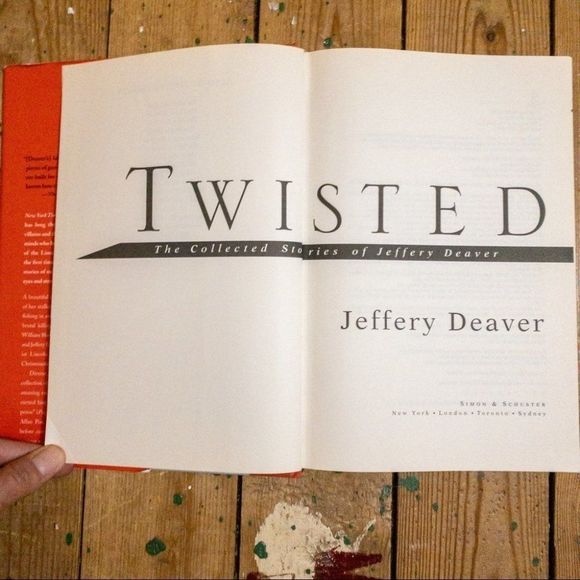 2/$30 - Twisted: The collected stories of Jeffery Deaver - Picture 9 of 14